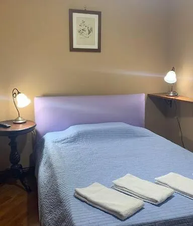 Laura Affitta Baronessina Homestay
